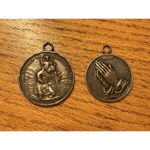 VTG ~20g Sterling 925 ST CHRISTOPHER Protect Us Medallion Token Serenity Prayer